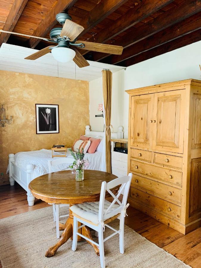 Under The Tuscan Sun Cottage In West Los Angeles Exteriör bild